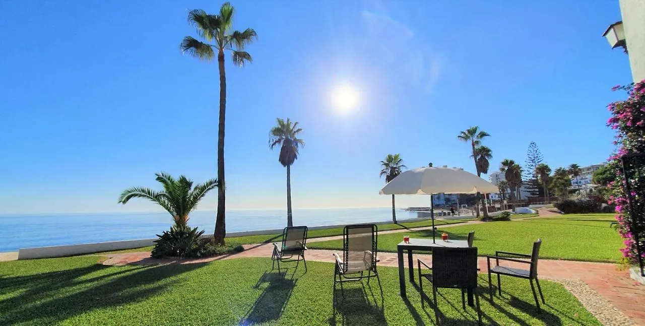 Beach House With Direct Access To Calahonda Beach And Open Sea Views Cs183 Sitio de Calahonda Spanien