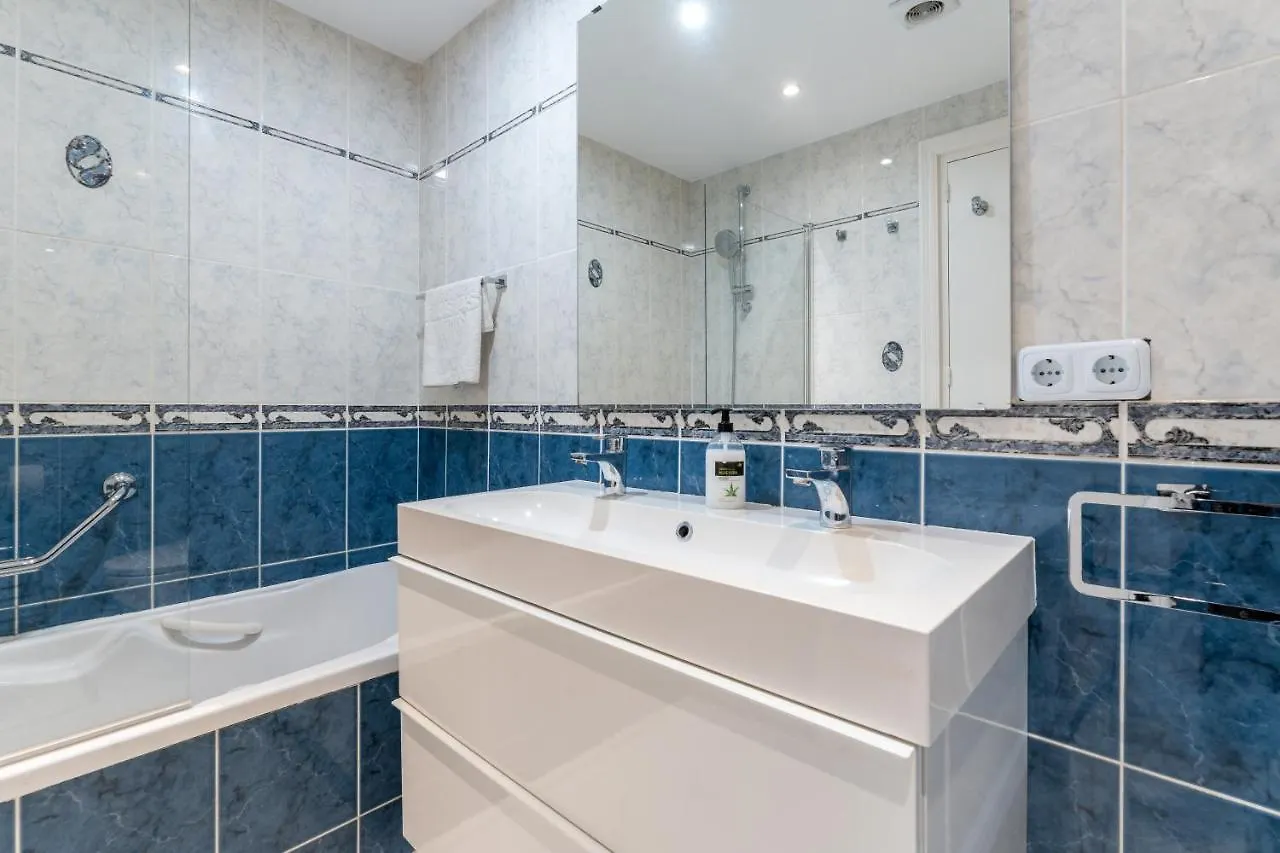 Beach House With Direct Access To Calahonda Beach And Open Sea Views Cs183 Sitio de Calahonda 0*,  Spanien