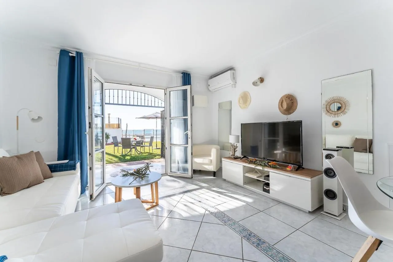 Beach House With Direct Access To Calahonda Beach And Open Sea Views Cs183 Sitio de Calahonda 0*,