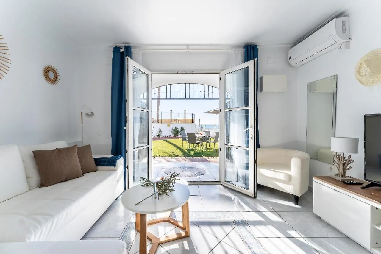 Beach House With Direct Access To Calahonda Beach And Open Sea Views Cs183 Sitio de Calahonda Holiday home